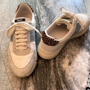 Axel Arigato barely worn Genesis Vintage runner sneakers